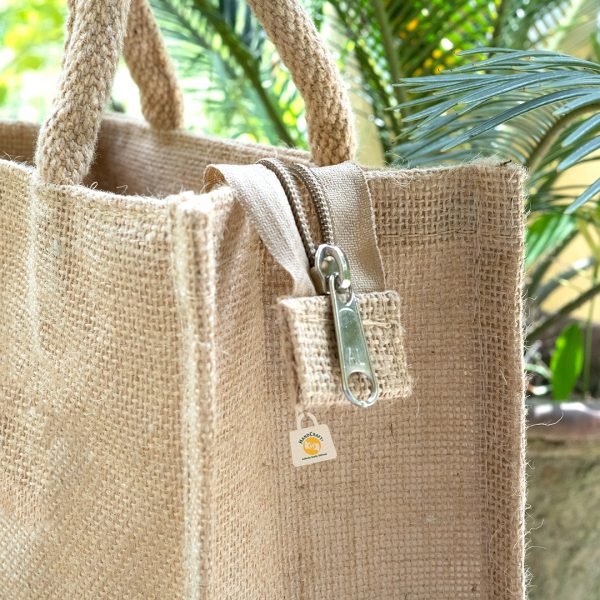 Plain White Jute Bags at Rs 75/piece | Biodegradable Jute Bag in Surat |  ID: 25884795833